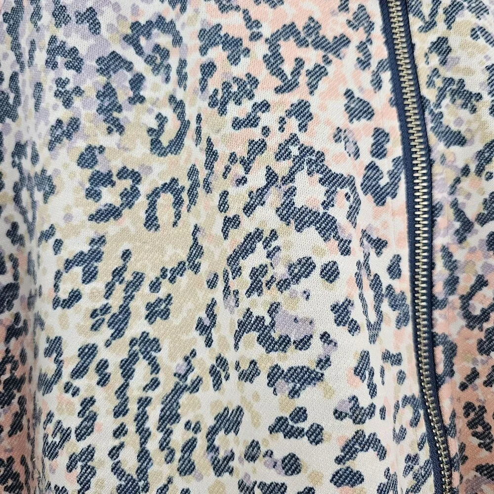 Chico's Weekends Utility Animal Print Zip Up Hoodie Jacket Sz L 16 Casual Active - Picture 3 of 10